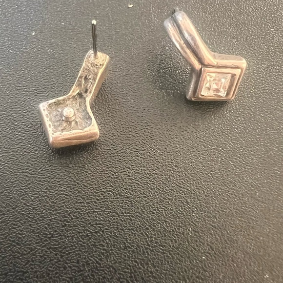 Accessories - Silver Geometric Stud Earrings